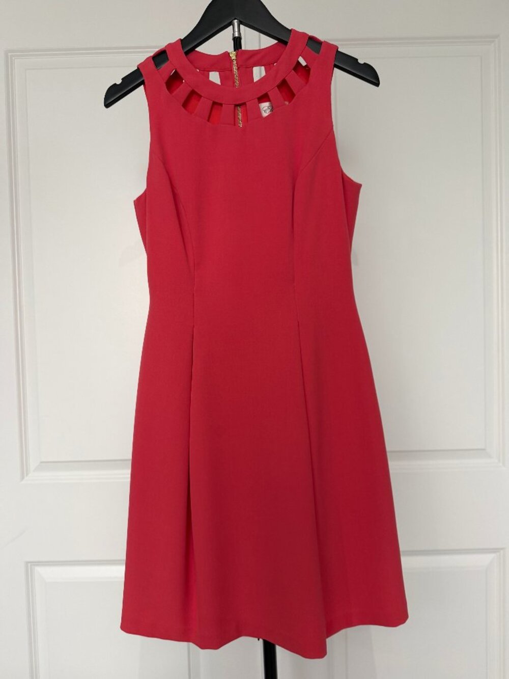 Eliza J Coral Pink Cutout Neck Sleeveless Sheath Dress Size 0